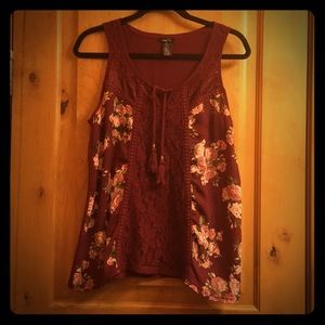 Rue 21 floral sleeveless tee